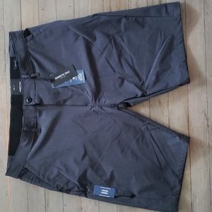 Kenneth Cole Tech Short